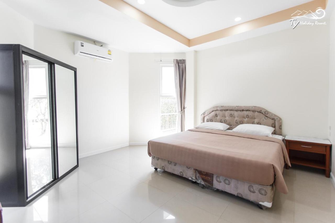 Ty Holiday Resort Pattaya Buitenkant foto